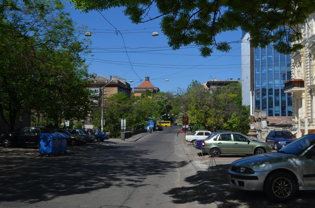Chemodan Hostel Odessa Zewnętrze zdjęcie